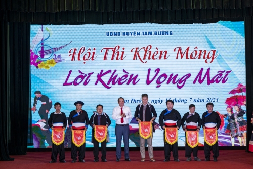 ĐẶC SẮC HỘI THI KHÈN MÔNG HUYỆN TAM ĐƯỜNG LẦN THỨ I