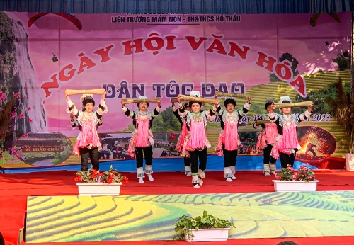 Ngày hội Văn hóa dân tộc Dao